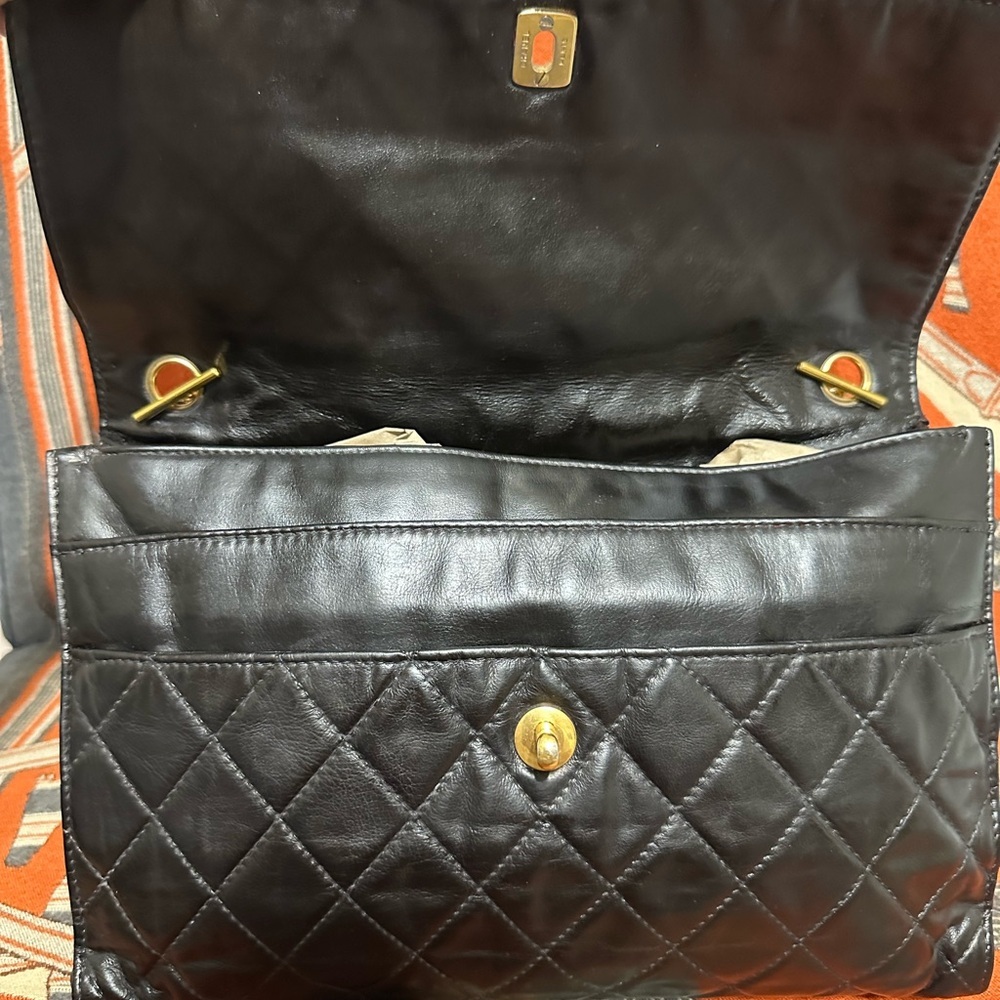CHANEL ❤️🌟CLASSIC VINTAGE FLAP LAMBSKIN BAG⭐️ - Picture 8 of 12